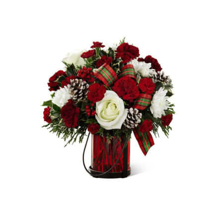The FTD® Holiday Wishes™ Bouquet by Better Homes and Gardens 2016