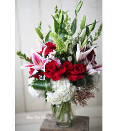 Enchanted Love. An arrangement by Blue Iris Florist.