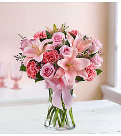 Pretty Pastel. An arrangement by Lynette's Flowers and Gifts.