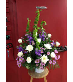 EFS30. An arrangement by Evangeline Flowers.
