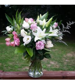 Simple Elegance. An arrangement by Loyalist Flowers.