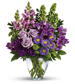 TEV42-3C. An arrangement by Fine's Flowers.