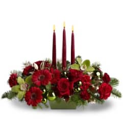 Dreaming of Christmas. An arrangement by Jennifer's Flowers and Gifts.