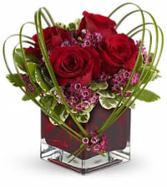 Sweet Thoughts Bouquet TEV13-7. An arrangement by Jennifer's Flowers and Gifts.