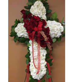 CUSTOMF-001. An arrangement by Creations de Belle.
