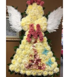 CUSTOMF-027. An arrangement by Creations de Belle.