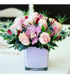 Rosey Posey. An arrangement by Loyalist Flowers.