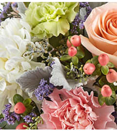 Designer's Choice - Pastel. An arrangement by Flowers of Jacksonville.