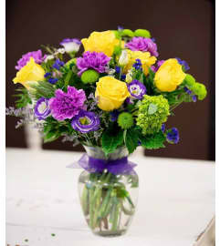 Sunshine and a Kiss. An arrangement by Napanee Blooms.