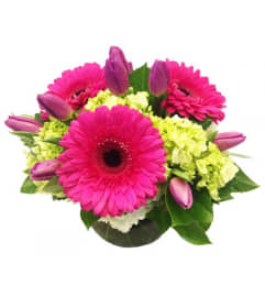 #mommyandme. An arrangement by The Greenhouse Florist.