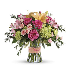 Spring Blush Life. An arrangement by Delray Beach Flower Market.