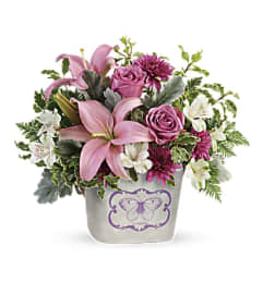 Butterfly Ways. An arrangement by K1 Floral Studio.