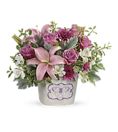 Butterfly Ways. An arrangement by K1 Floral Studio.