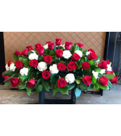 Last Touch. An arrangement by Petals.