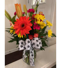 Pets Sincere Condolence. An arrangement by Seasons Change Designs.