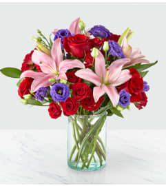 FTD Truly Stunning Bouquet. An arrangement by Vivian Flowers.