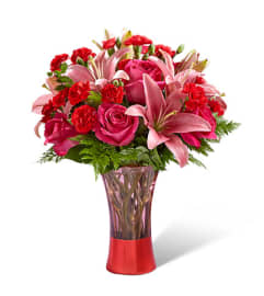 ROMANTICALLY INVOLVED. An arrangement by Dupree's Root 88 Garden Center and Florist.