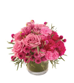 FSN-BLUSHING LOVE. An arrangement by Erika's Flowers.