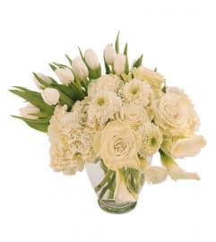 FSN-IVORY SPLENDOR. An arrangement by Erika's Flowers.