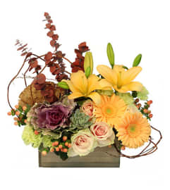 FSN-FALL COTTAGE. An arrangement by Erika's Flowers.