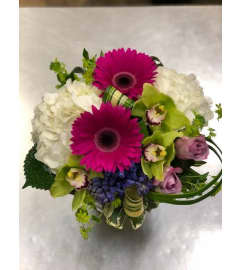 Hillcrest Classic 3. An arrangement by Hillcrest Florist.