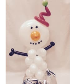 Snowman Balloon Buddy. An arrangement by Balloon Bouquets Plus.