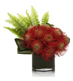 Sedona. An arrangement by Amazing Flowers.
