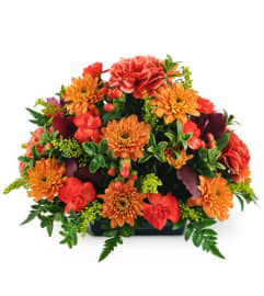 Jennings Fall Table. An arrangement by Jennings Florists.