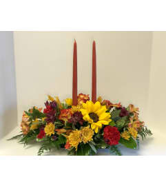 Thanksgiving Centerpiece #1. An arrangement by Thurston Flowers.