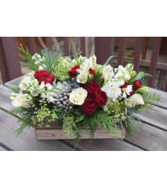 Woodland Festive Christmas. An arrangement by The Greenhouse Florist.