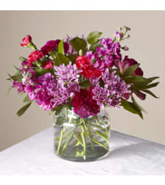 Sweet Thing Bqut. An arrangement by Petals and Co..
