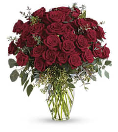 36 Romantic Obsession. An arrangement by Aventura Glamour Flowers. 36 Romantic Obsession. An arrangement by Aventura Glamour Flowers.