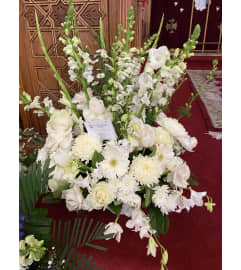 Wishful Thoughts. An arrangement by Flower World and Gifts.
