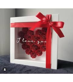 I Love You Shadow Box (PRE-ORDER ONLY). An arrangement by Petals.