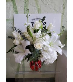 Love's Purest. An arrangement by Awe Flowers.