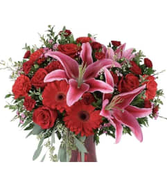 Never Ending Feelings. An arrangement by Flower Lane. Never Ending Feelings. An arrangement by Flower Lane.