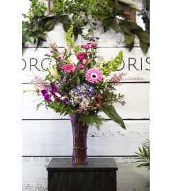 Mother's Garden (A Wendy Special). An arrangement by Morgan Florist.
