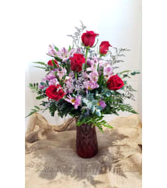 Lillian. An arrangement by Zaisers Florist and Greenhouse.