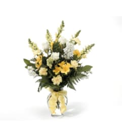 Sentimental Thoughts Bouquet. An arrangement by The Flower Hut.