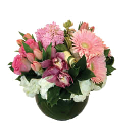 Pretty Pretty Princess. An arrangement by The Greenhouse Florist.