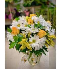 Sunshine Bouquet (exclusive). An arrangement by Mt. Scott Flowers.