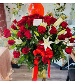 Huge Love Romance. An arrangement by Geni's Florist and Gifts.