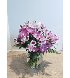 Genevieve. An arrangement by Zaisers Florist and Greenhouse.