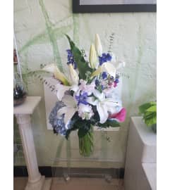 Lilyicious. An arrangement by Awe Flowers.