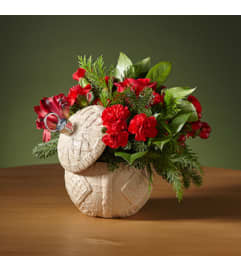 Stay Cozy Bouquet (limited item). An arrangement by Bee Flowers.