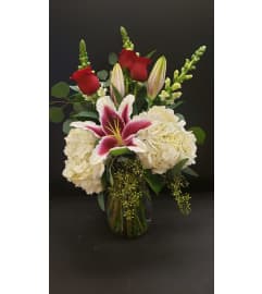 The Elegance of Love. An arrangement by Thurston Flowers.