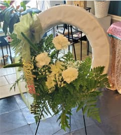 NameMe Wreath509. An arrangement by Now and Forever Flower Boutique.