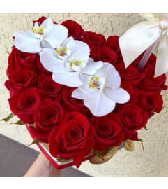 cupid love. An arrangement by Butterflies Flower Shop.
