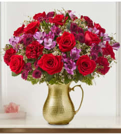 Majestic Moment. An arrangement by Garden of Eden Floral.