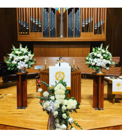 The Memorial Service (3 pieces). An arrangement by Seasons Change Designs.